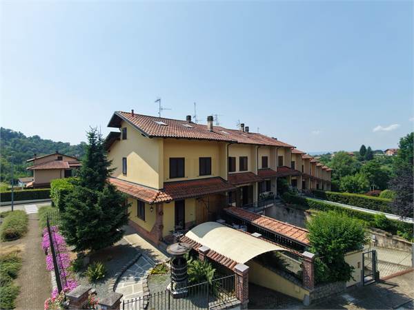 Bella villetta zona collinare a 10 MIN da Biella  – ZERO PRATO DA TAGLIARE -